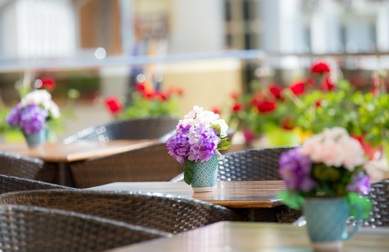 Hotel Nemira Slănic-Moldova Eksteriør bilde