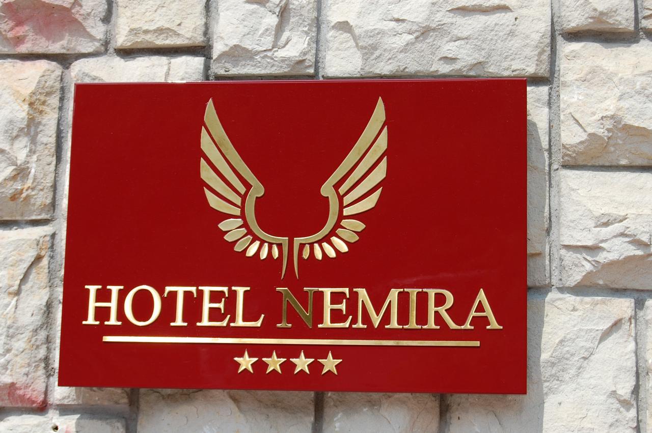 Hotel Nemira Slănic-Moldova Eksteriør bilde