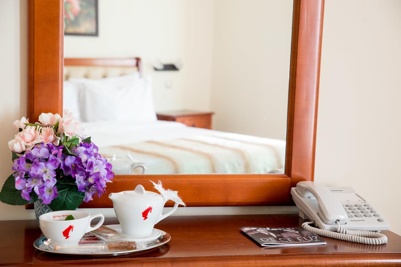 Hotel Nemira Slănic-Moldova Eksteriør bilde